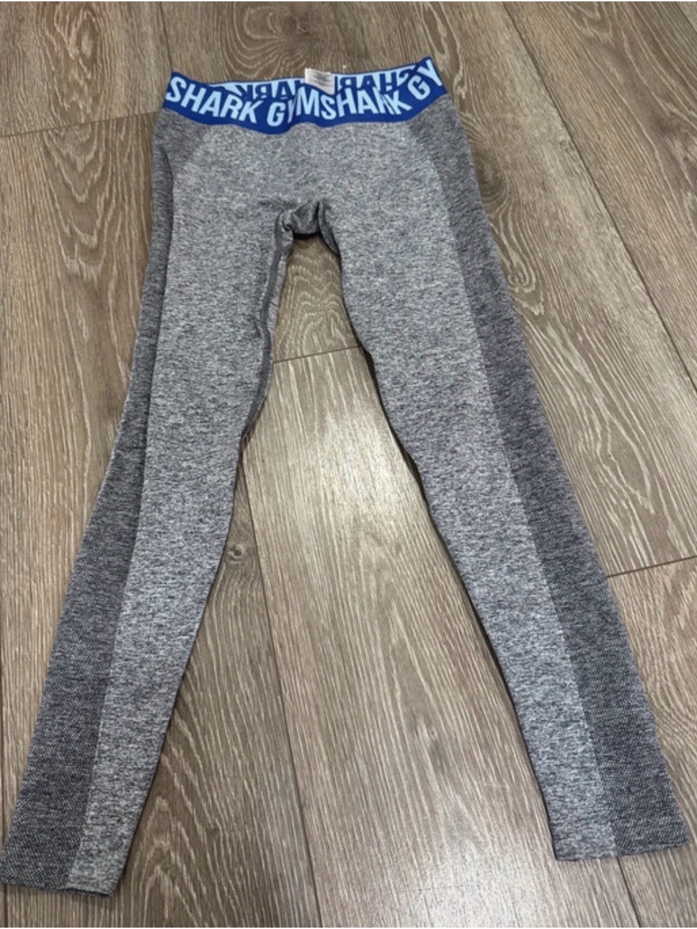 Gymshark Kids Grey Seamless Contrast-Panel Leggings with Blue Waistband